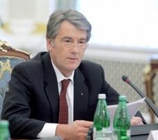 Ющенко остановил действие постановлений правительства о расширении перечня платных услуг в образовании и медицине