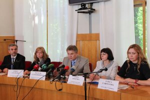 Зупинити гепатит в Україні - спільний обов'язок держави та громадськості