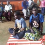 В Уганде открылись специализированные больницы для детей с "кивательной болезнью"
