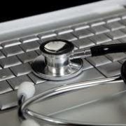 Электронный реестр пациентов заработал в Крыму