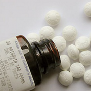 Минздрав объявил о проведении аукционов на закупку лекарств по программе "Семь нозологий"