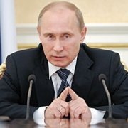 Путин поручил в полтора раза повысить объем высокотехнологичной медпомощи