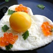 Яйца можно с легкостью назвать супередой