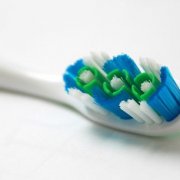 Правила пользования зубной щеткой