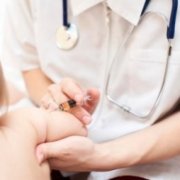 Минздрав официально утвердил прививку от пневмококковой инфекции