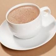 От болезни Альцгеймера убережет чашка какао перед сном