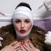В салонах красоты – современное косметологическое оборудование