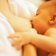 Лучшее молоко для грудного ребёнка - материнское