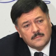 Сергей Калашников не исключил внедрения в систему ОМС дифференцированных страховых взносов