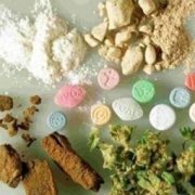 В России за год выявлено 50 видов новых наркотиков