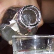 В Забайкалье 14 жителей погибли от отравления некачественным алкоголем