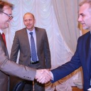 Олег Мусий встретился с представителями ВОЗ и Глобального фонда