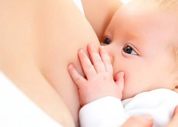 Как грудное вскармливание защищает.. матерей